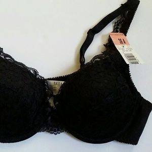 Vassarette Womens Lace Padded Push Up Bra